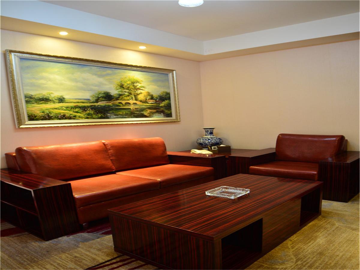 Lavande Hotel Wuhan Railway Station Eksteriør billede